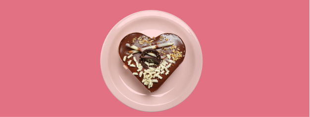 Badiani StValentine - Hazelnut Heart gelato cake